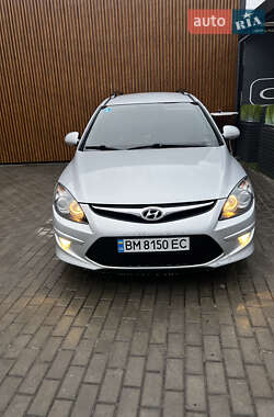Универсал Hyundai i30 2010 в Сумах