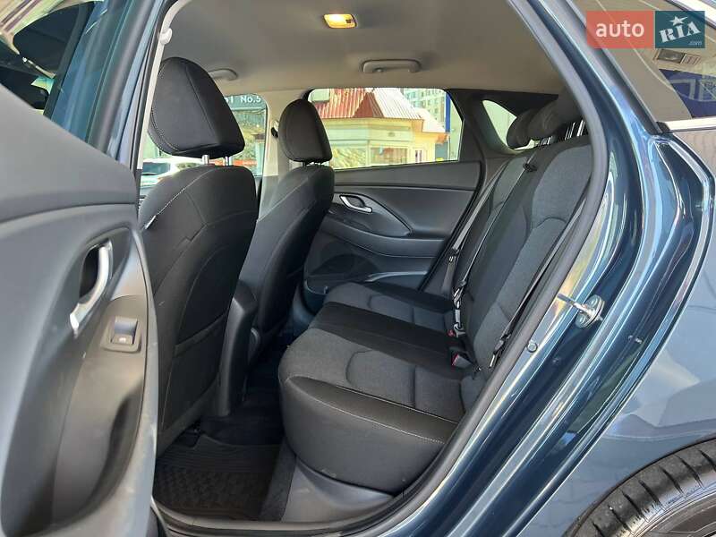 Хетчбек Hyundai i30 2024 в Одесі фото 16 Хетчбек Hyundai i30 2024 в Одесі