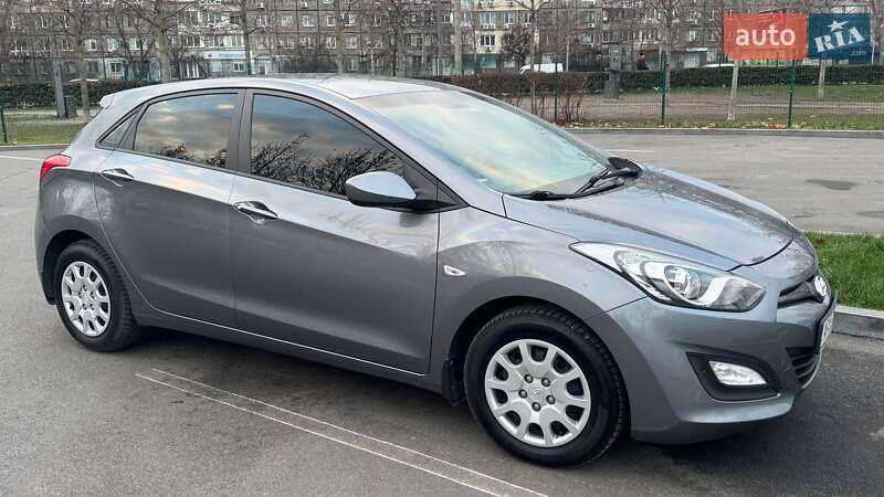 Hyundai i30 2013