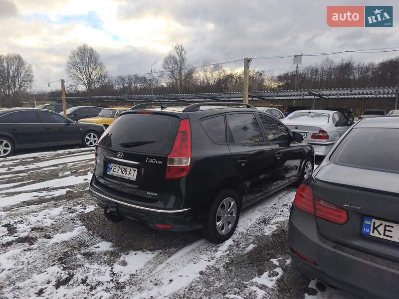 Універсал Hyundai i30 2008 в Кам'янському