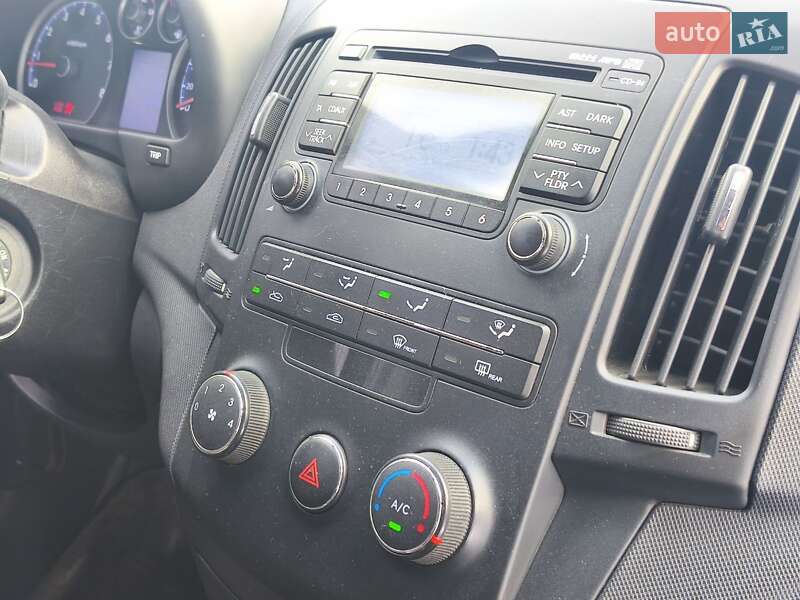 Універсал Hyundai i30 2011 в Жовтих Водах