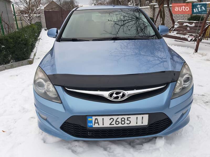 Хетчбек Hyundai i30 2011 в Житомирі