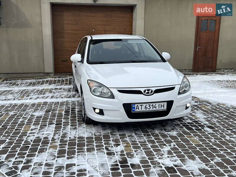 Хетчбек Hyundai i30 2009 в Косові