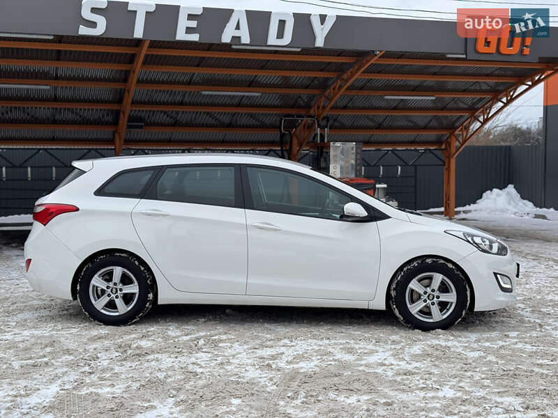 Универсал Hyundai i30 2013 в Харькове фото 5 Универсал Hyundai i30 2013 в Харькове