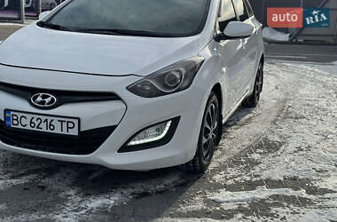 Універсал Hyundai i30 2013 в Самборі