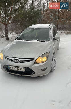 Универсал Hyundai i30 2010 в Киеве