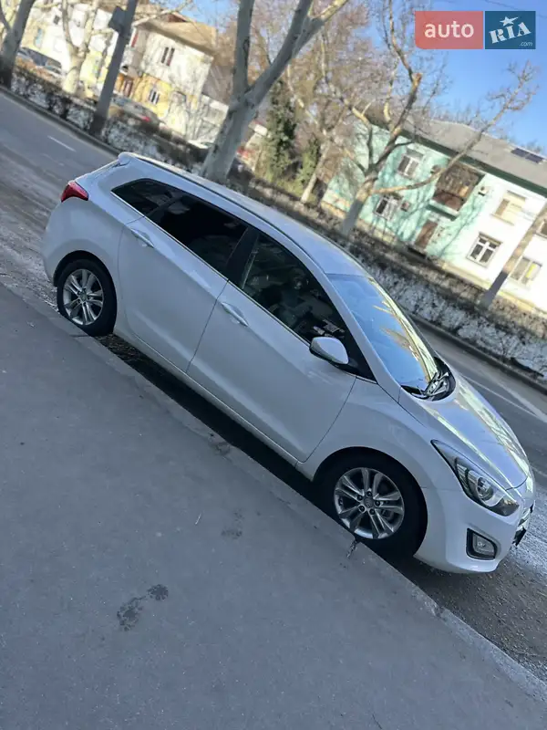Hyundai i30