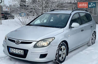 Універсал Hyundai i30 2010 в Тульчині