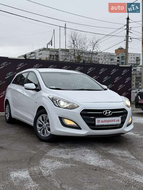 Hyundai i30 2015