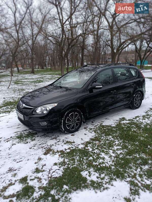 Универсал Hyundai i30 2012 в Бердичеве