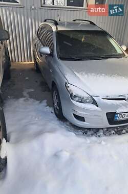 Универсал Hyundai i30 2009 в Тернополе