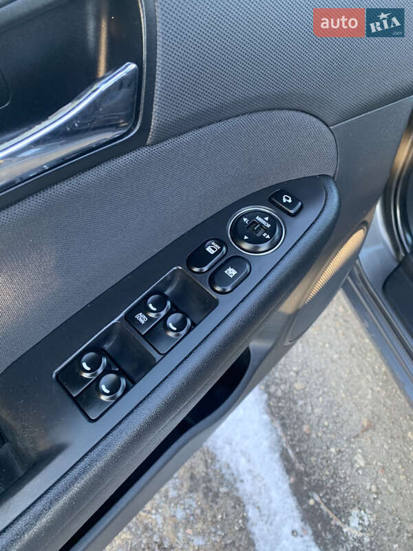 Універсал Hyundai i30 2008 в Запоріжжі фото 14 Універсал Hyundai i30 2008 в Запоріжжі