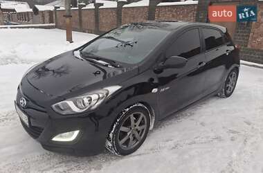 Хэтчбек Hyundai i30 2012 в Житомире