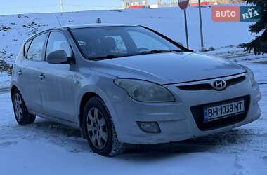 Хэтчбек Hyundai i30 2007 в Киеве