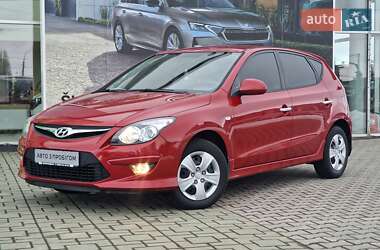 Хетчбек Hyundai i30 2011 в Хмельницькому