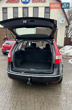 Универсал Hyundai i30 2008 в Крыжополе