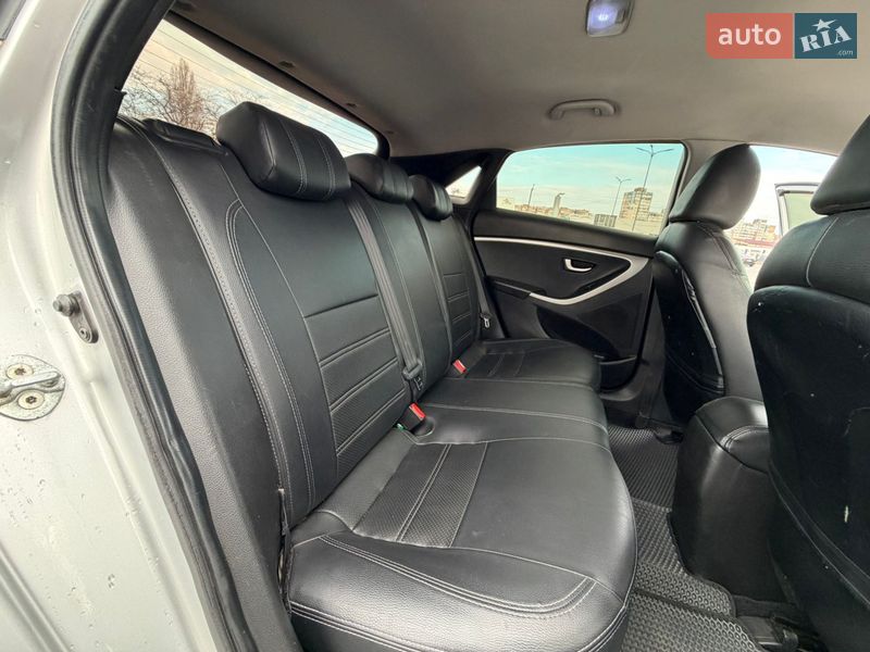 Хэтчбек Hyundai i30 2013 в Одессе