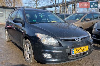 Універсал Hyundai i30 2009 в Луцьку