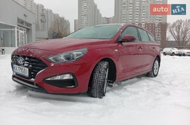 Универсал Hyundai i30 2020 в Киеве