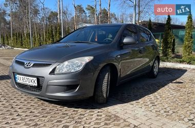 Хэтчбек Hyundai i30 2009 в Харькове