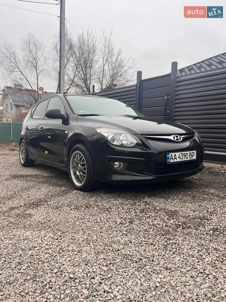 Hyundai i30 2010 VIN TMADB51SABJ161472 фото оголошення 2 з 52