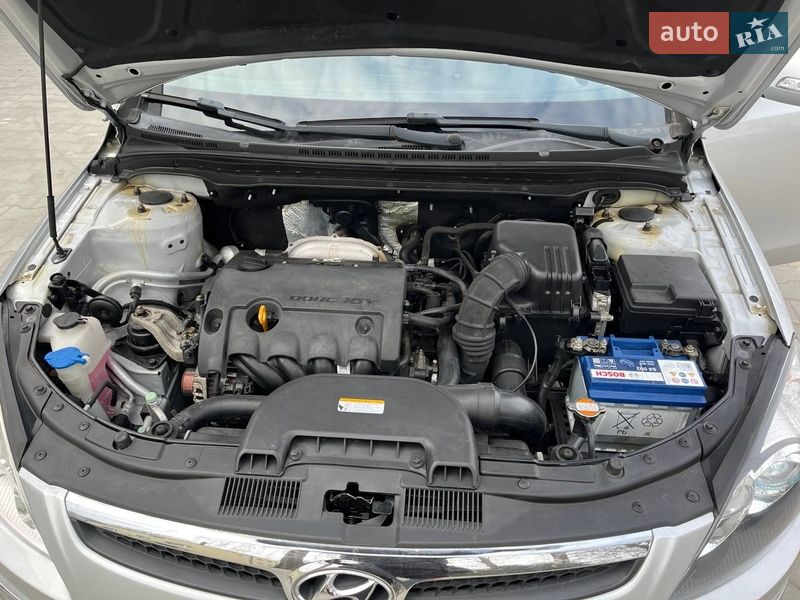 Универсал Hyundai i30 2008 в Тернополе