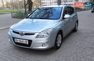Хэтчбек Hyundai i30 2008 в Одессе