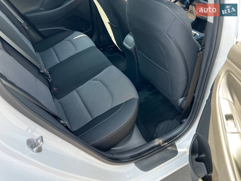 Хэтчбек Hyundai i30 2021 в Киеве