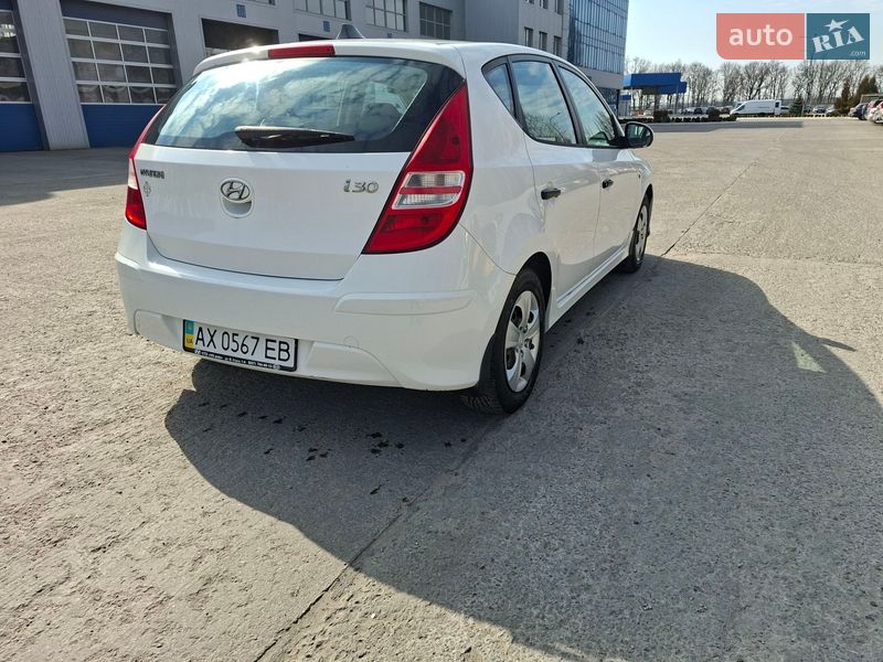 Хэтчбек Hyundai i30 2011 в Харькове фото 6 Хэтчбек Hyundai i30 2011 в Харькове