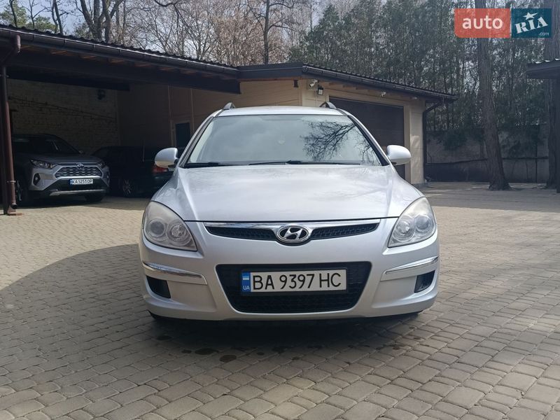 Универсал Hyundai i30 2008 в Кропивницком