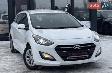 Універсал Hyundai i30 2015 в Білогородці