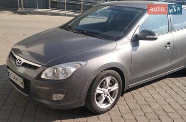 Хетчбек Hyundai i30 2009 в Луцьку