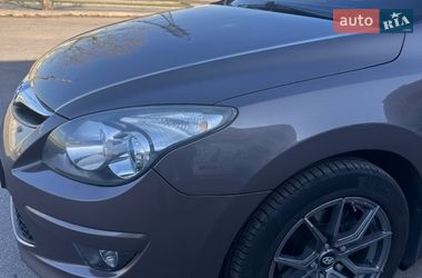 Хэтчбек Hyundai i30 2011 в Запорожье