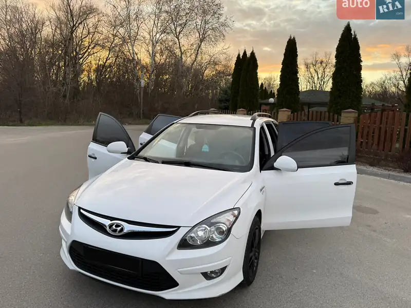Hyundai i30