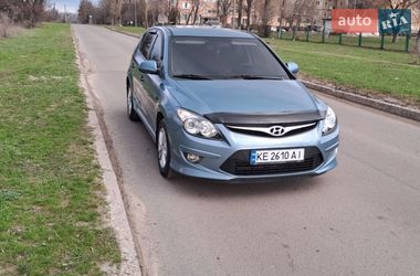 Хетчбек Hyundai i30 2010 в Кривому Розі
