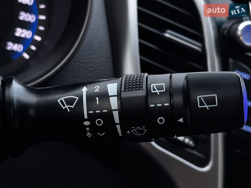 Универсал Hyundai i30 2015 в Белогородке фото 22 Универсал Hyundai i30 2015 в Белогородке