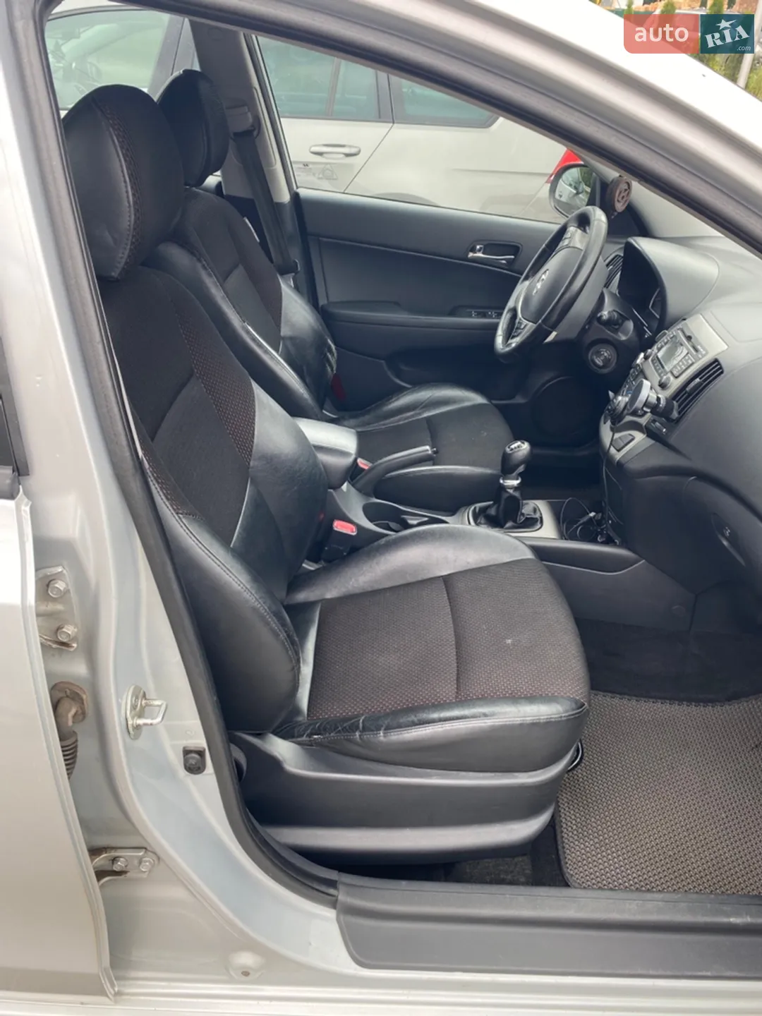 2010 Hyundai i30 - мініатюра 9