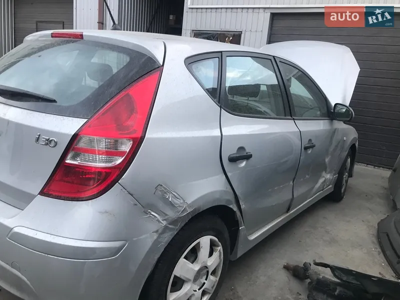 Hyundai i30 2011