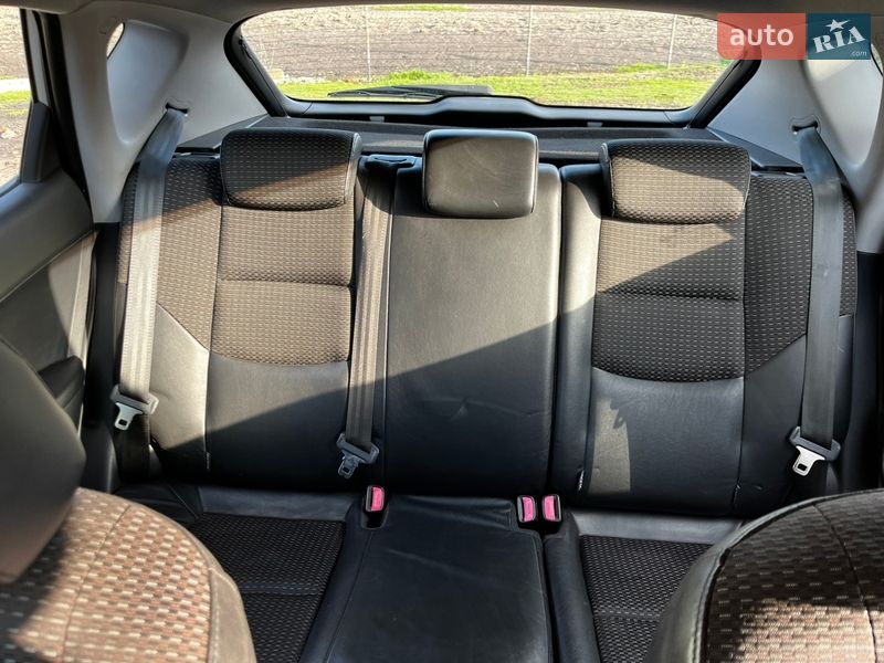 Хэтчбек Hyundai i30 2009 в Миргороде