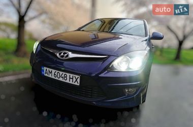 Хетчбек Hyundai i30 2011 в Житомирі