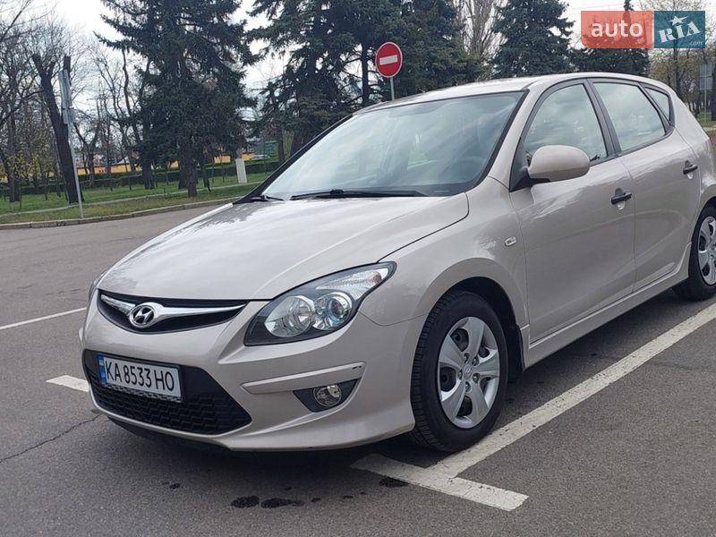 Хэтчбек Hyundai i30 2010 в Николаеве
