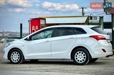 Універсал Hyundai i30 2013 в Кам'янець-Подільському
