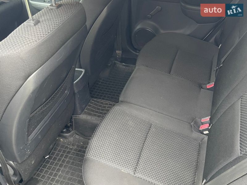 Хэтчбек Hyundai i30 2011 в Львове фото 12 Хэтчбек Hyundai i30 2011 в Львове