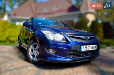 Хэтчбек Hyundai i30 2011 в Житомире