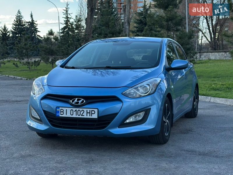 Хэтчбек Hyundai i30 2013 в Горишних Плавнях фото 3 Хэтчбек Hyundai i30 2013 в Горишних Плавнях
