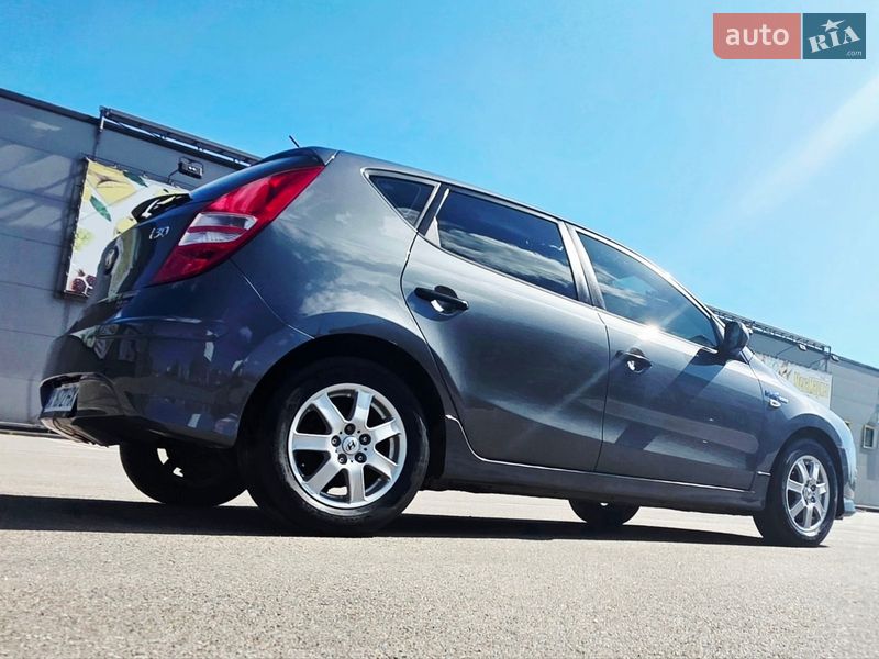 Хэтчбек Hyundai i30 2011 в Киеве фото 2 Хэтчбек Hyundai i30 2011 в Киеве