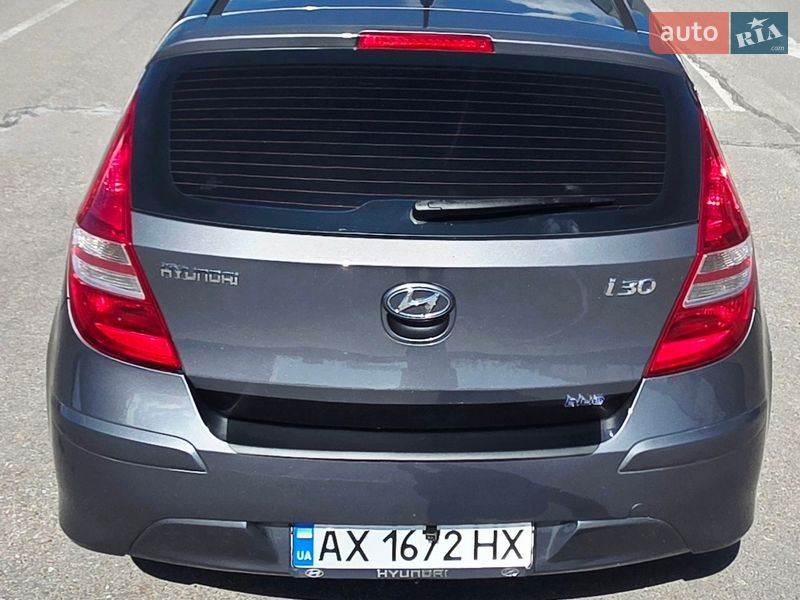 Хэтчбек Hyundai i30 2011 в Киеве фото 19 Хэтчбек Hyundai i30 2011 в Киеве