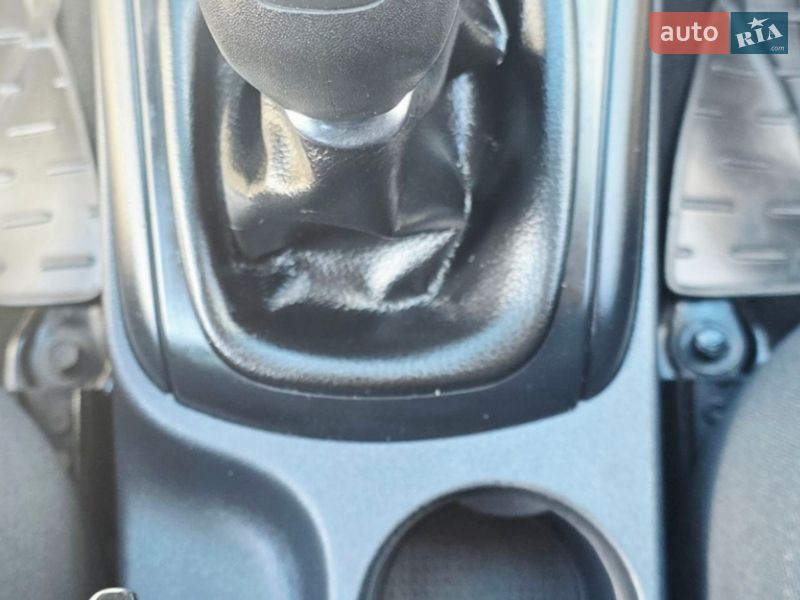 Хэтчбек Hyundai i30 2011 в Киеве фото 68 Хэтчбек Hyundai i30 2011 в Киеве