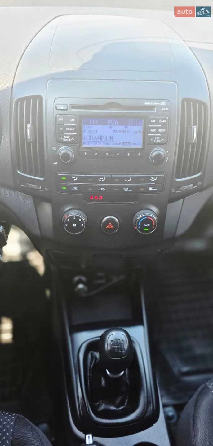 2011 Hyundai i30 - мініатюра 75