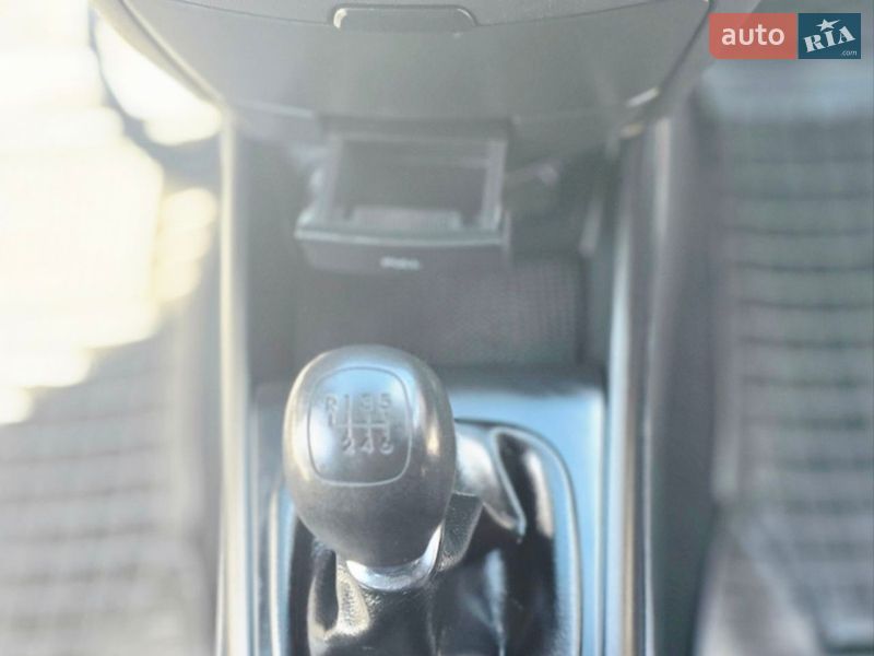 Хэтчбек Hyundai i30 2011 в Киеве фото 56 Хэтчбек Hyundai i30 2011 в Киеве